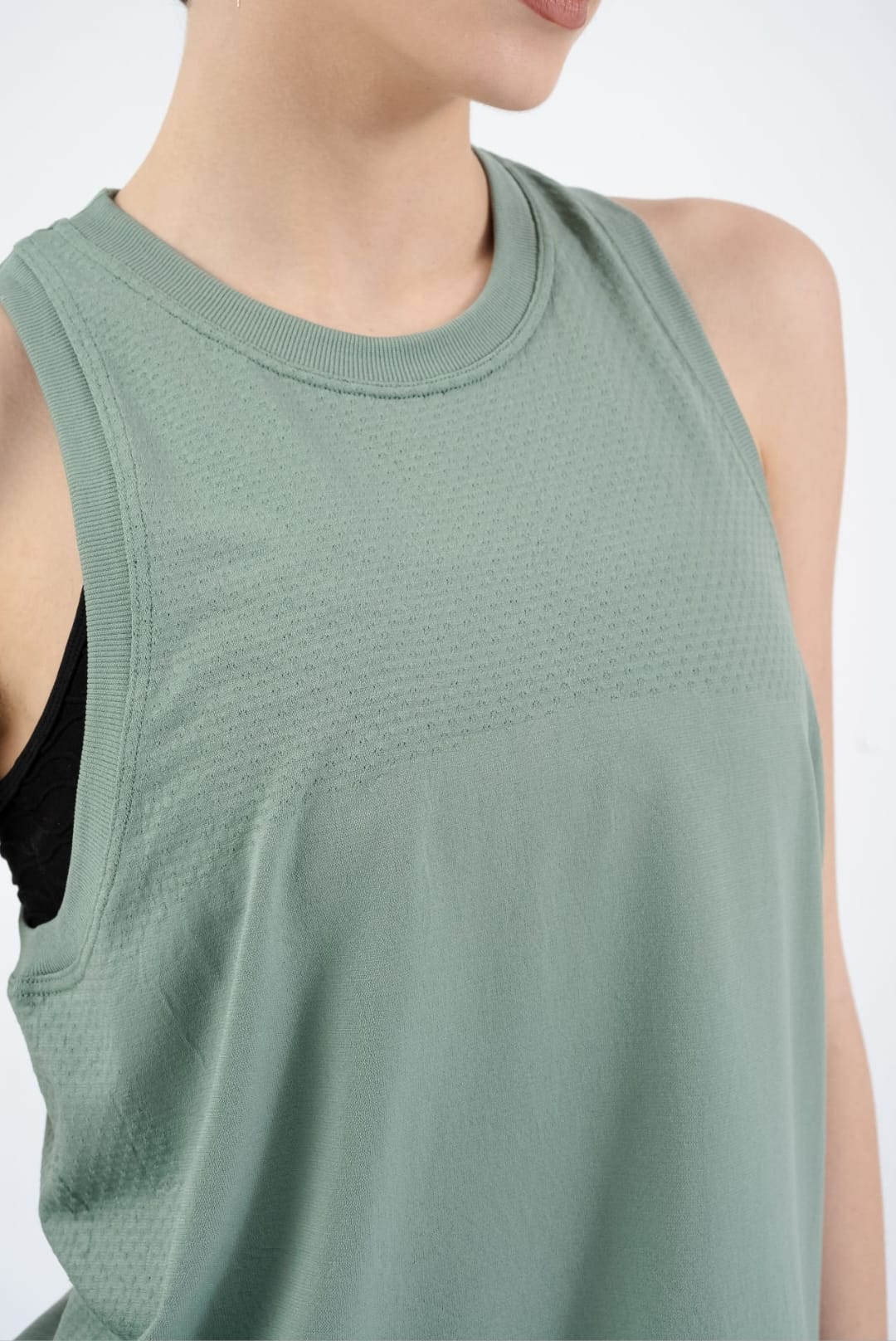 Seamless long t-shirt green