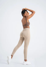 Cream Perfect Fit Seamless Leggings - 8/9 Length with Push-Up Technology