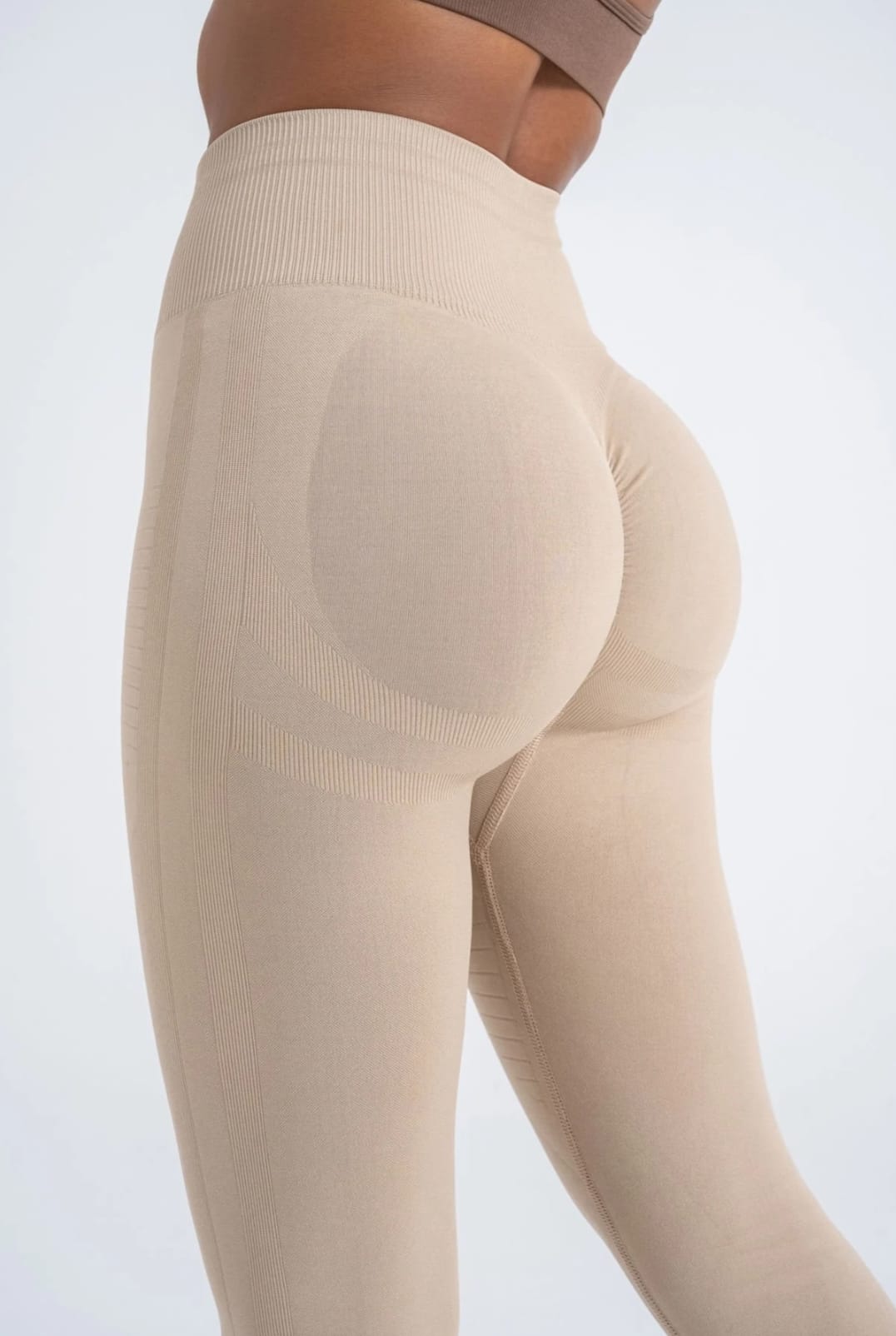 Cream Perfect Fit Seamless Leggings - 8/9 Length with Push-Up Technology