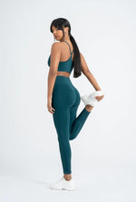 Petrol Green Shaping Seamless Leggings - 8/9 Length, High Stretch, and Push-Up Effect