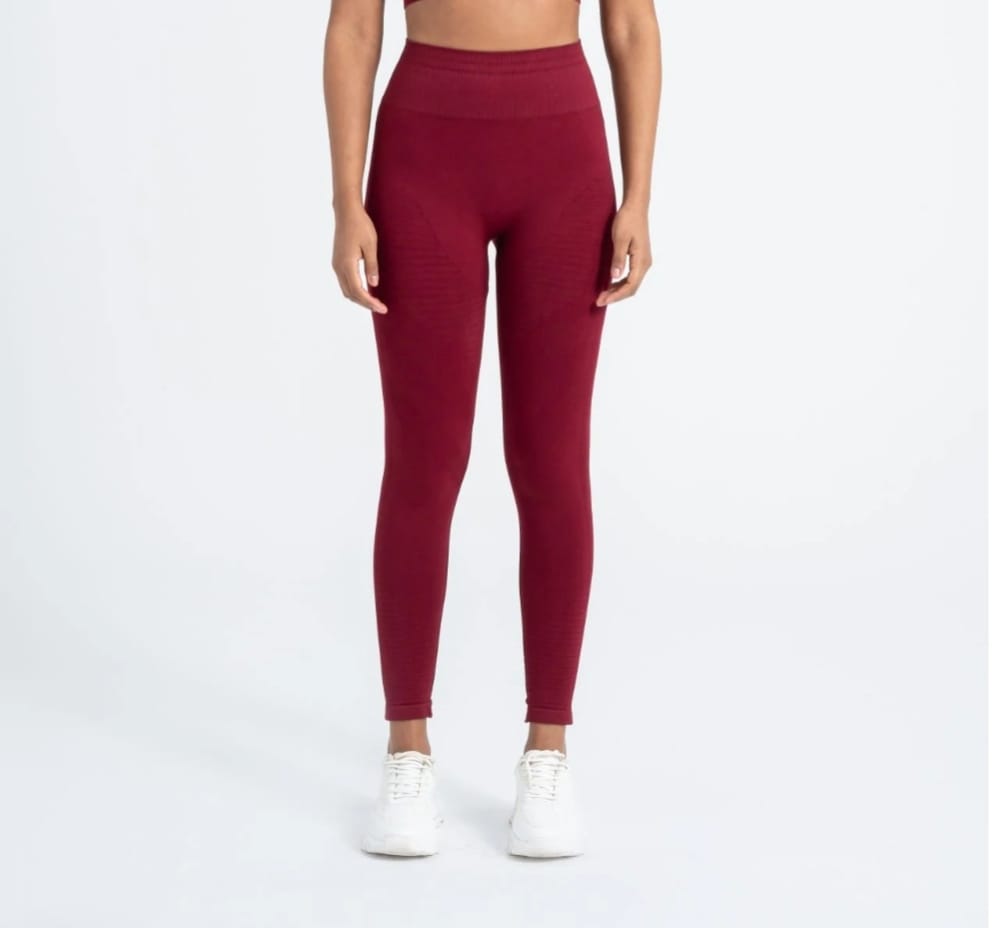 FlexForm™ Premium Seamless Push-Up Tayt