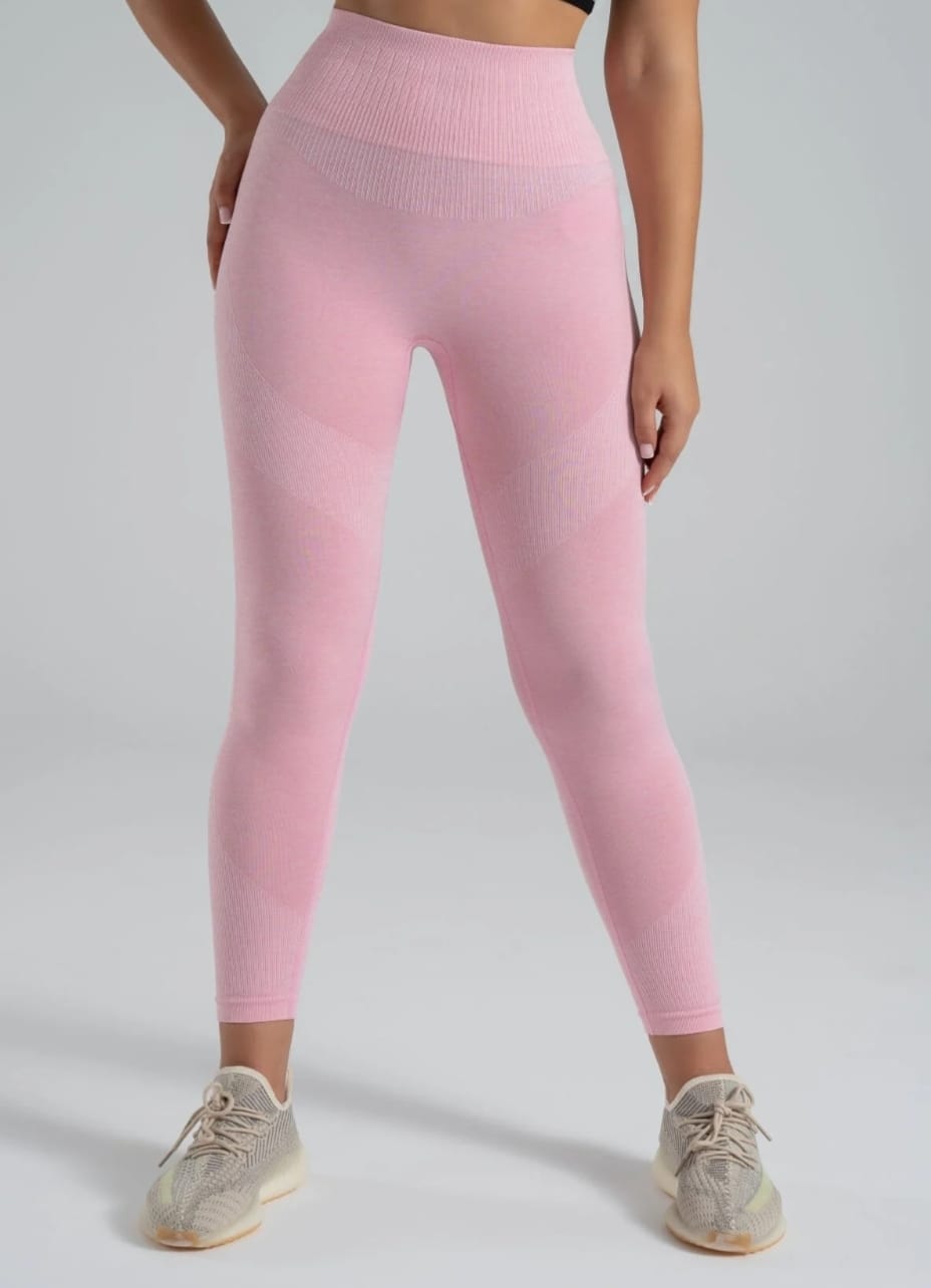 FlexForm™ Premium Seamless Push-Up Tayt