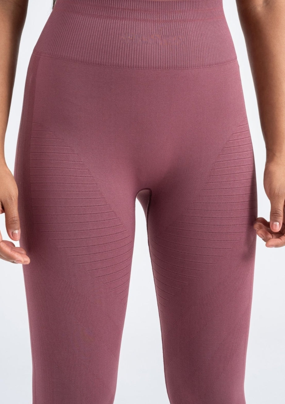 FlexForm™ Premium Seamless Push-Up Leggings