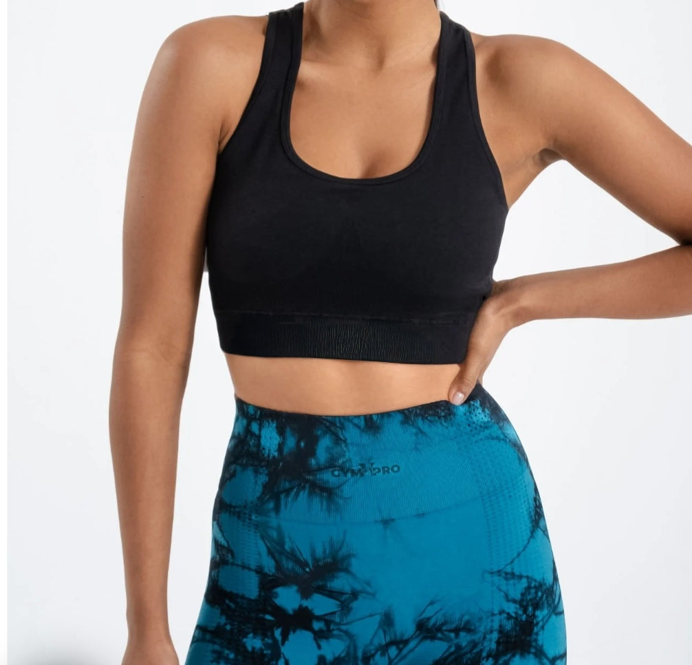 Seamless Siyah Spor Bra – Yüksek Destekli, Nefes Alabilir & Toparlayıcı. Free Shipping | Easy Returns | True to Size