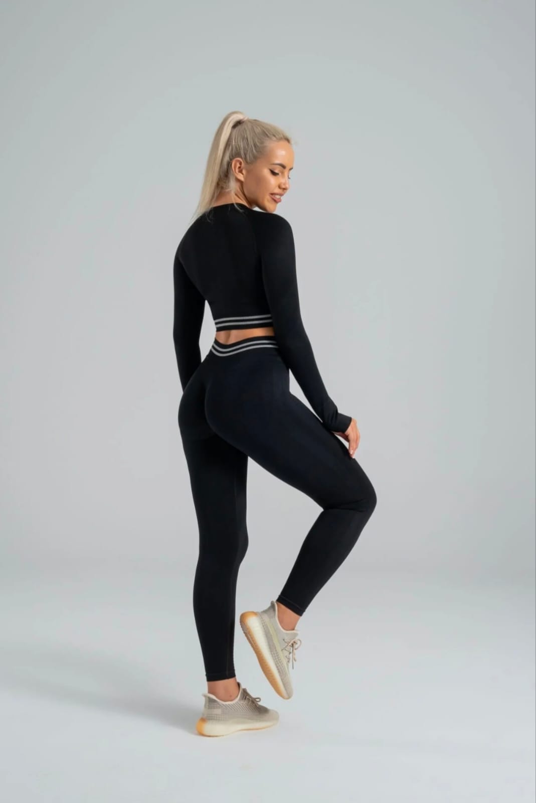 Seamless leggings suite black with hoops