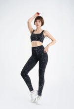 Seamless leggings suite patterned black