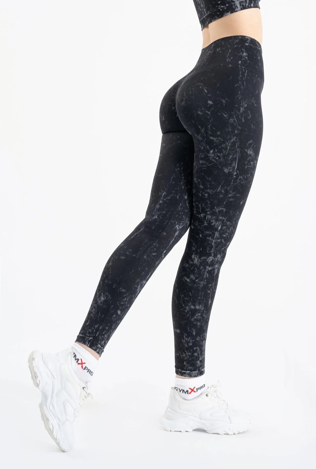 Seamless leggings suite patterned black